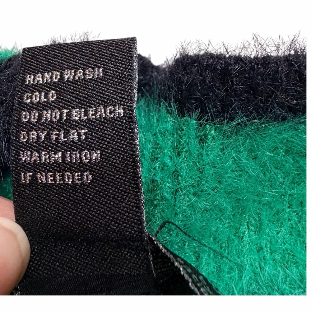 Green Plaid Fuzzy Cardigan Women L Soft Eyelash Knit Cropped Cozy Button Front - Picture 4 of 12